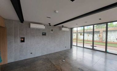 Sewa Ruang Usaha 714 m2 Utk Resto, Bar, Showroom, Gym dll di Kuningan