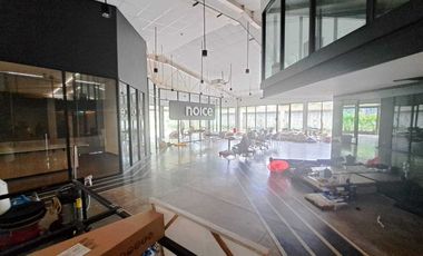Sewa Ruang Usaha 714 m2 Utk Resto, Bar, Showroom, Gym dll di Kuningan