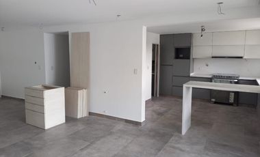 DEPARTAMENTO DE CATEGORIA 4 AMB CON 2 COCHERAS