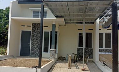 Rumah Cantik Tipe 30 Model Scandinavia di Batumas Regency