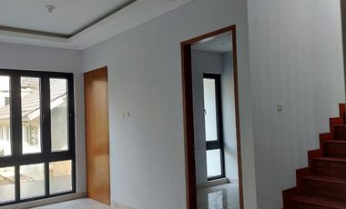Rumah Murah Di Cibubur Cantik 2lt Hanya 2Km ke TOL CIBUBUR