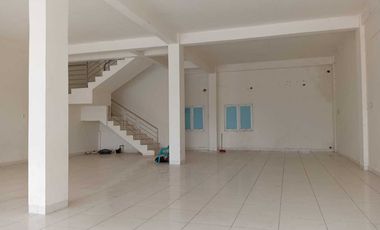 Murah Ruko 2 gandeng plong, ex kantor,  rolling door, partisi lengkap
