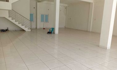 Murah Ruko 2 gandeng plong, ex kantor,  rolling door, partisi lengkap