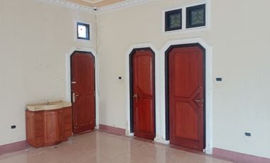 Dijual rumah mewah 856/912 di Demang Pinggir jalan aspal Palembang