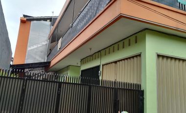 Kontrakan Tahunan 1 KT di Jagakarsa dekat TK, SD, SMP, MAN, UI