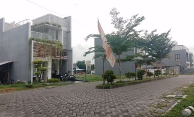A066 - Hunian Baru Lokasi Istimewa Dekat Mandala Krida