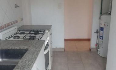 DEPARTAMENTO 3 AMBIENTES - 2DO PISO POR ESCALERA