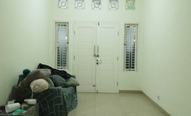 Disewakan Rumah bagus kokoh siap huni kawasan Pejaten barat Jaksel