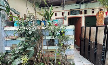 Kontrakkan 1 pintu di pondok melati dkt pintu tol LT.30m siap huni