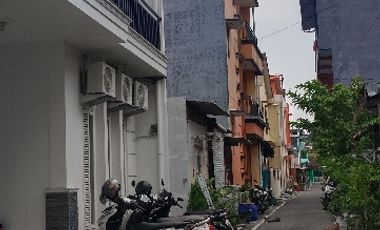 jual rumah hitung tanah blk uns jebres surakarta