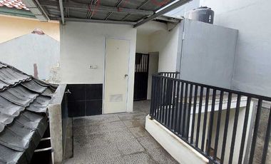 Rumah Siap Huni di Jl Pisok Bintaro sektor 5 SC 10253