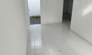Dijual rumah posisi hook depan masjid, ditembalang semarang