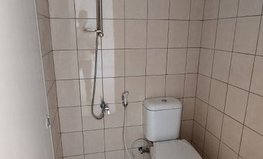 Dijual rumah posisi hook depan masjid, ditembalang semarang