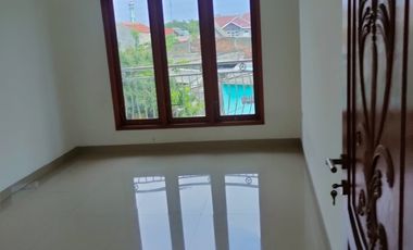 Disewakan Rumah Tanjung Priuk 2,5 lantai