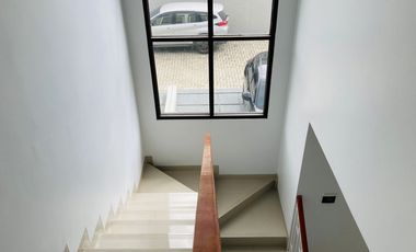 Rumah Siap Huni Ujung Aspal Jatiwarna, Dekat Tol, Free Biaya2