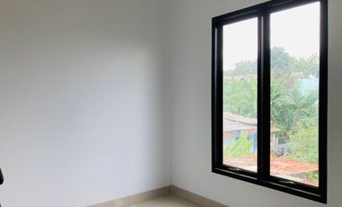 Rumah Siap Huni Ujung Aspal Jatiwarna, Dekat Tol, Free Biaya2