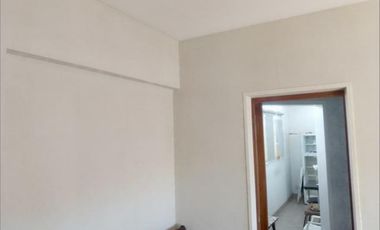 ALQUILER OFRECIDO SEMIPISO 2 AMBIENTES