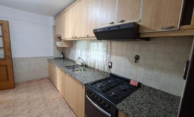 DEPARTAMENTO 3 AMBIENTES CON COCHERA