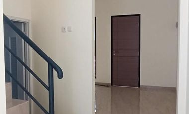 Di jual rumah atau ruko murah di sumur batu kemayoran