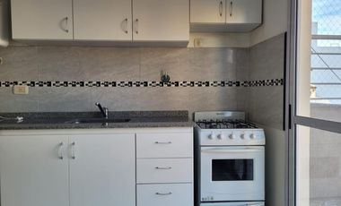 Departamento en alquiler. Prof. Aguer 4808, Villa Ballester