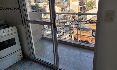 Departamento en alquiler. Prof. Aguer 4808, Villa Ballester