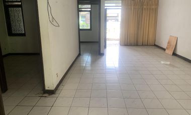 Jual Rumah di Perumahan Kawaluyaan Indah, SHM.