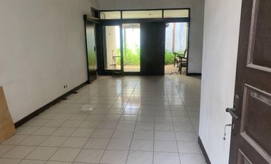 Jual Rumah di Perumahan Kawaluyaan Indah, SHM.