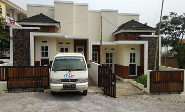 Rumah dijual di Cibiuk Garut 190 juta-an