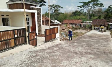 Rumah dijual di Cibiuk Garut 190 juta-an