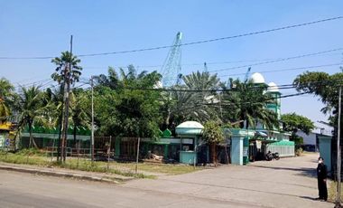 Di sewakan kantor berikut lahan luas. jakarta timur