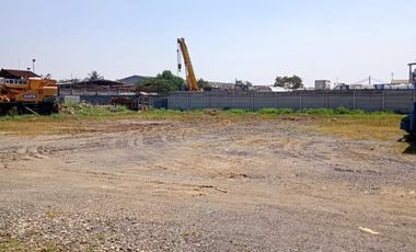 Di sewakan kantor berikut lahan luas. jakarta timur