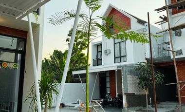 RUMAH DIJUAL DI MADIUN,10 MENIT ALUN2 MADIUN JAWA TIMUR, CLUSTER.