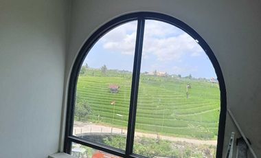 VILLA READY UNIT FURNISHED 2LT VIEW SAWAH LOKASI PERERENAN CANGGU