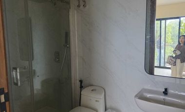 VILLA READY UNIT FURNISHED 2LT VIEW SAWAH LOKASI PERERENAN CANGGU