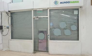 Local en Esquina en Constitucion con Sótano y Altillo