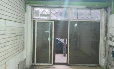 Local en Constitucion con Altillo y Sótano