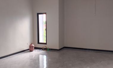 Jual rumah di Jln Rungkut Menanggal Harapan Surabaya