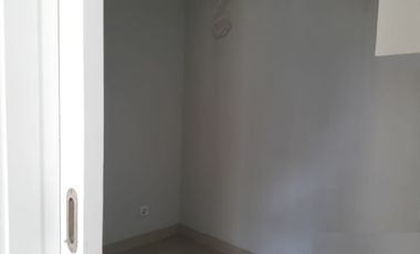 Rumah Jakarta Lebar 6 dekat AEON IKEA tol bebas banjir bisa KPR murah