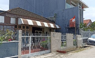 Dijual rumah cantik dekat pasar Kebun Semai Sekip Palembang