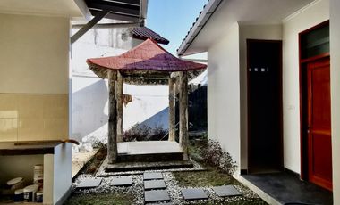 Rumah dijual rumah mewah di Jogja Harga Nego