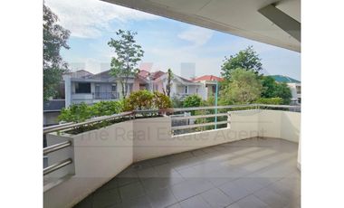 Dijual Rumah Taman Kebon Jeruk Intercon