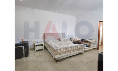 Dijual Rumah Taman Kebon Jeruk Intercon