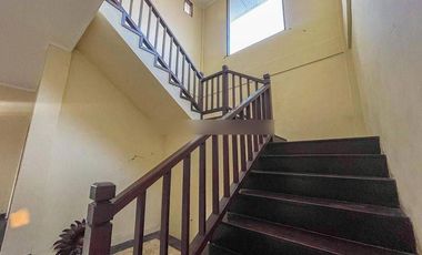 Dijual Cepat Termurah Di Area Renon Rumah 2 Lantai SHM Bali