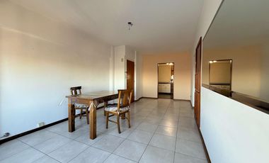 Departamento de 3 ambientes con 2 balcones