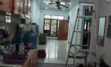 dijual  rumah baru di renovasi Pondok cikunir Indah bebas banjir