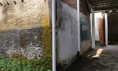 Dijiual  rumah + kios ditepi Jl Wonosari Bantul,dekat Galaxy Waterpark