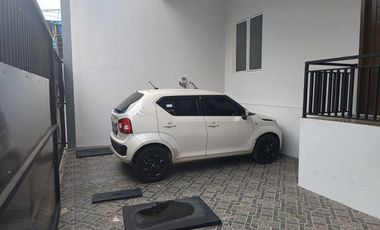 Jual Cepat Rumah Bangunan Baru 3 Tingkat di Tambora Jakarta Barat