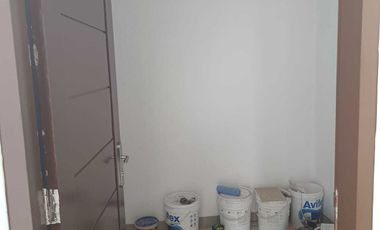 Jual Cepat Rumah Bangunan Baru 3 Tingkat di Tambora Jakarta Barat
