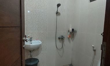 villa murah luas 1000 dekat wisata batu dan kampus UMM parkir luas