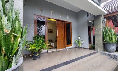 villa murah luas 1000 dekat wisata batu dan kampus UMM parkir luas